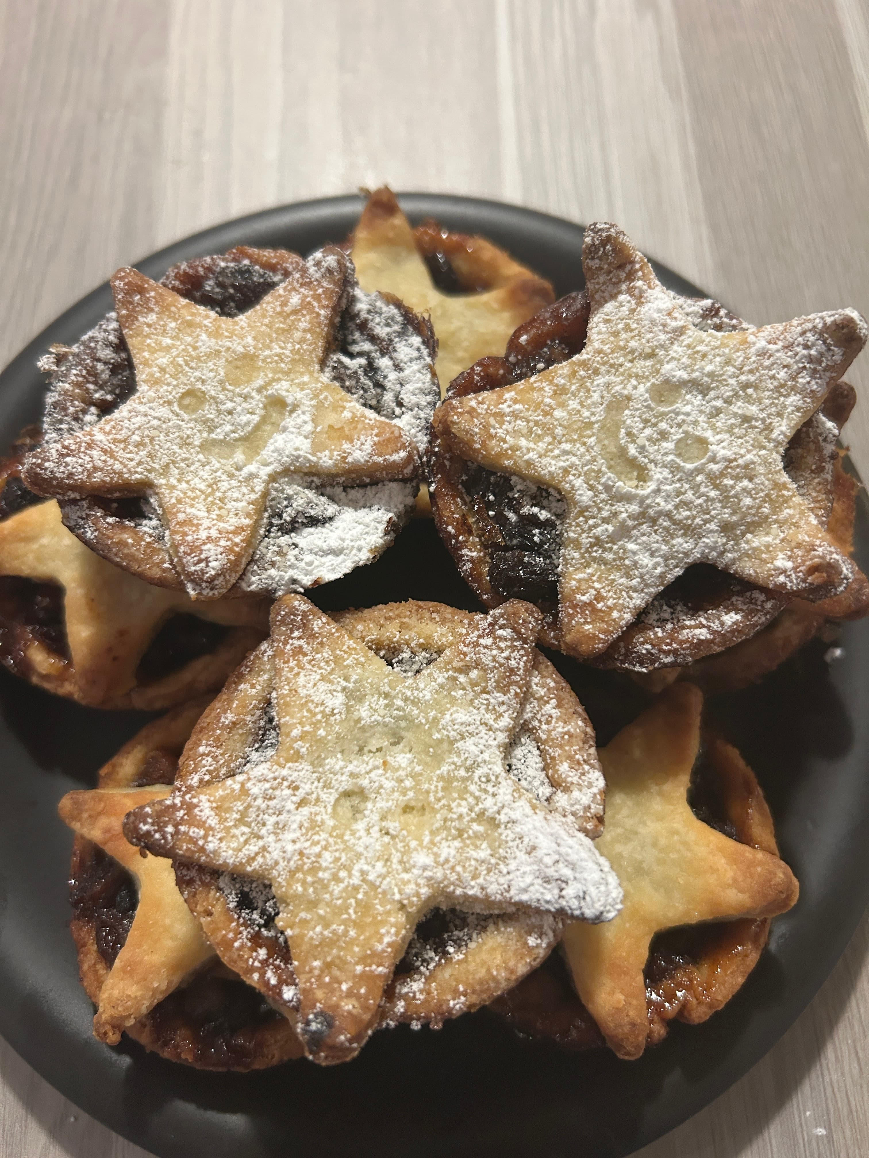 Merry Minced Meat Pies